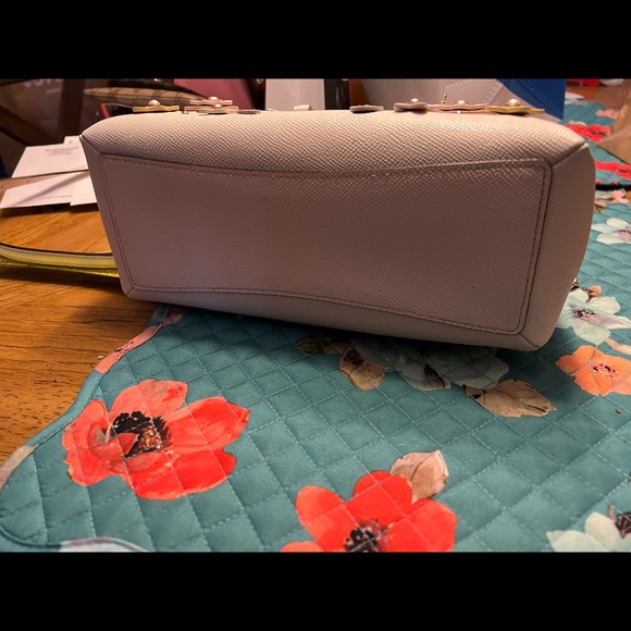 New coach purse with embellished flowers! Like new! - Picture 4 of 6